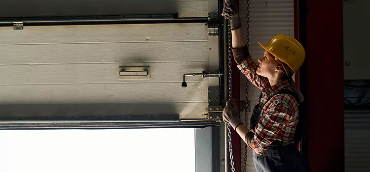 Addressing Common Garage Door Stoppage Issues in Springfield, TN